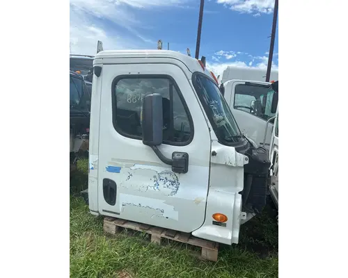Cab FREIGHTLINER cascadia 113 Usa Trade &amp; Exports Inc