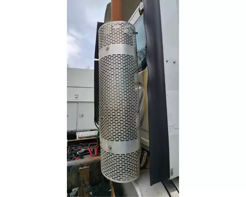 Freightliner Cascadia 113 DPF (Diesel Particulate Filter)