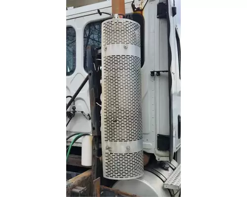 Freightliner Cascadia 113 DPF (Diesel Particulate Filter)