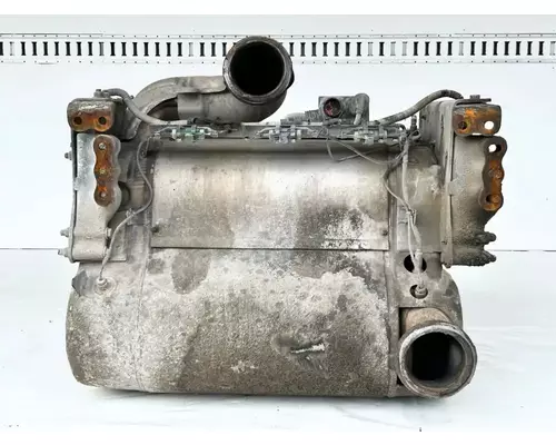 Freightliner Cascadia 113 DPF (Diesel Particulate Filter)