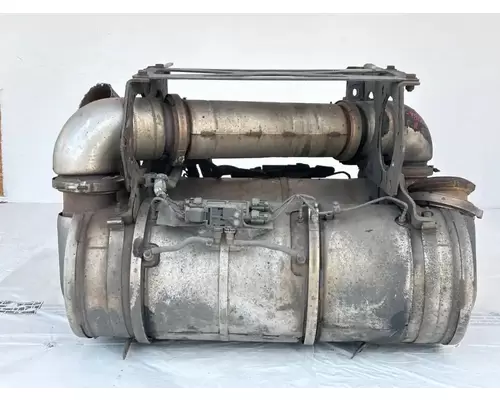 Freightliner Cascadia 113 DPF (Diesel Particulate Filter)