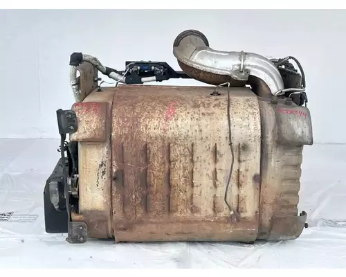 Freightliner Cascadia 113 DPF (Diesel Particulate Filter)