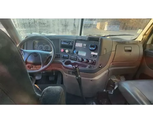 Freightliner Cascadia 113 Dash Assembly