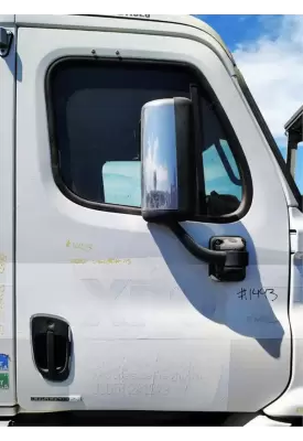 Freightliner Cascadia 113 Door Assembly, Front