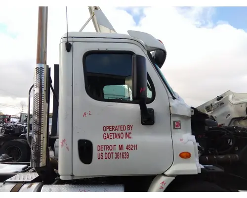 Door Assembly, Front FREIGHTLINER CASCADIA 113 LKQ Heavy Truck - Goodys