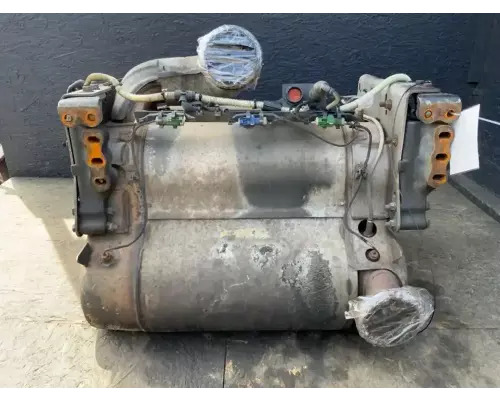 DPF (Diesel Particulate Filter) Freightliner Cascadia 113 Complete Recycling