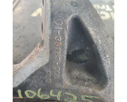 Engine Mounts FREIGHTLINER CASCADIA 113 Michigan Truck Parts