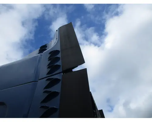 Sleeper Fairing FREIGHTLINER CASCADIA 113 LKQ Heavy Truck - Tampa