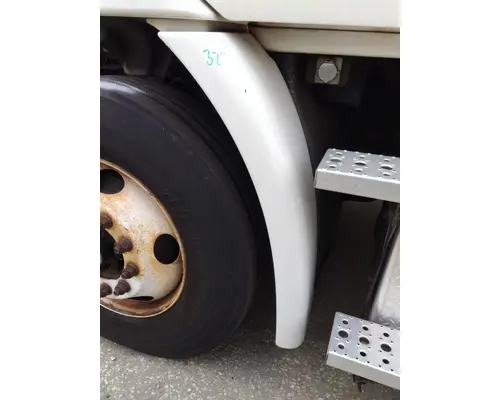 Fender Extension FREIGHTLINER CASCADIA 113 LKQ Heavy Truck - Tampa