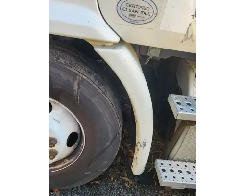 Freightliner Cascadia 113 Fender Extension