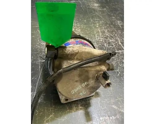 Freightliner Cascadia 113 FilterWater Separator