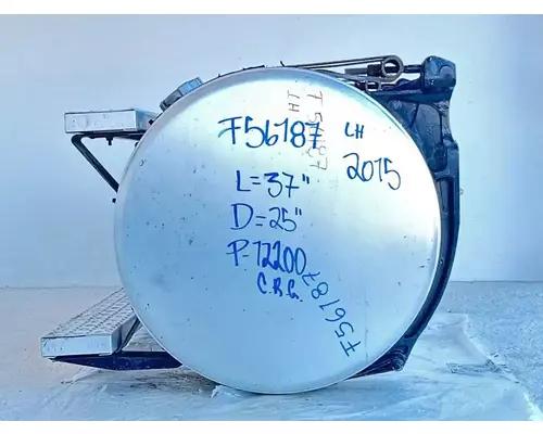 Freightliner Cascadia 113 Fuel Tank