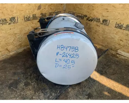 Freightliner Cascadia 113 Fuel Tank