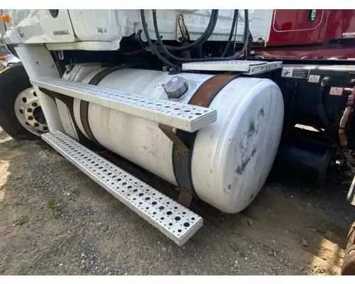 Freightliner Cascadia 113 Fuel Tank