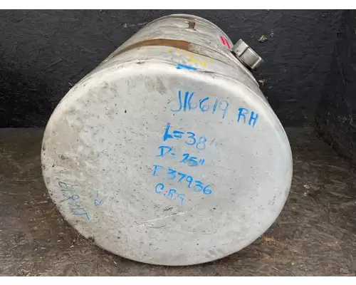 Freightliner Cascadia 113 Fuel Tank