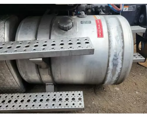 Freightliner Cascadia 113 Fuel Tank