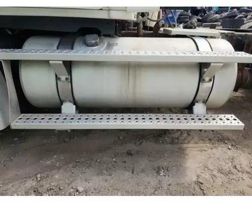 Freightliner Cascadia 113 Fuel Tank