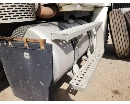 Freightliner Cascadia 113 Fuel Tank