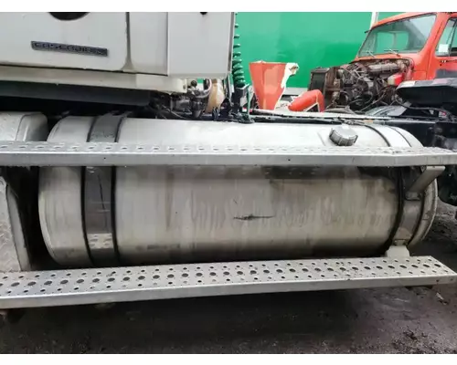 Freightliner Cascadia 113 Fuel Tank