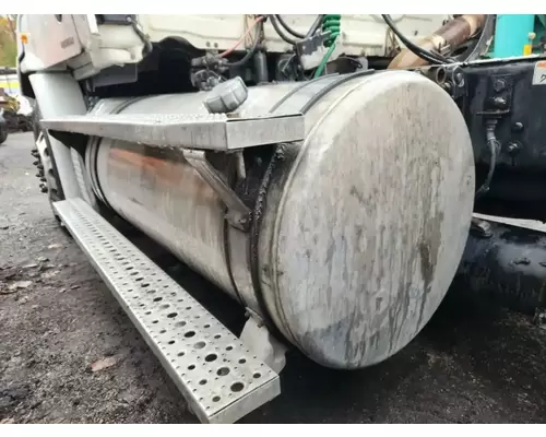 Freightliner Cascadia 113 Fuel Tank