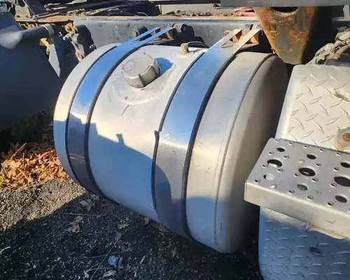 Freightliner Cascadia 113 Fuel Tank