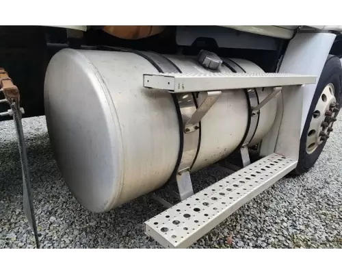 Freightliner Cascadia 113 Fuel Tank