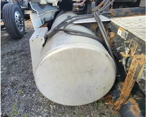 Freightliner Cascadia 113 Fuel Tank