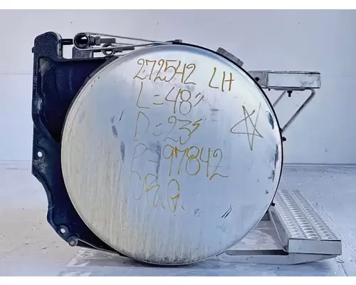 Freightliner Cascadia 113 Fuel Tank