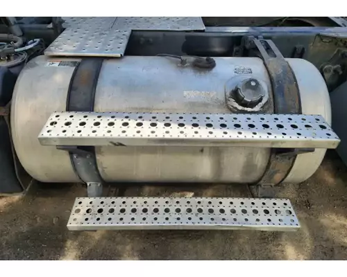 Freightliner Cascadia 113 Fuel Tank