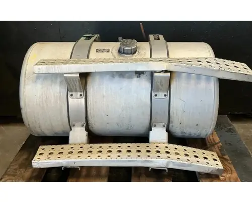 Fuel Tank FREIGHTLINER Cascadia 113 Geco - Fresno