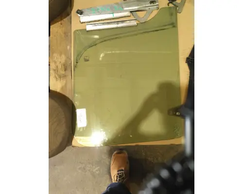 Door Glass, Front FREIGHTLINER CASCADIA 113 LKQ Heavy Truck - Tampa