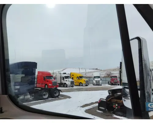 Door Glass, Front FREIGHTLINER CASCADIA 113 LKQ Heavy Truck - Goodys