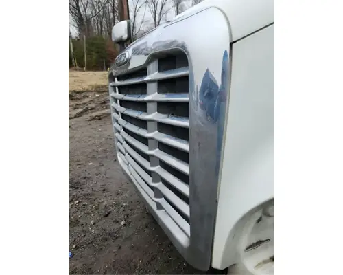 Freightliner Cascadia 113 Grille