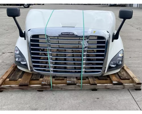 Hood FREIGHTLINER Cascadia 113 Frontier Truck Parts