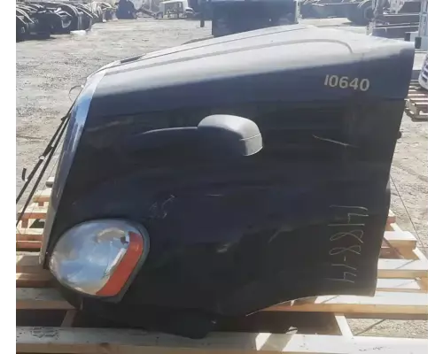 Freightliner Cascadia 113 Hood
