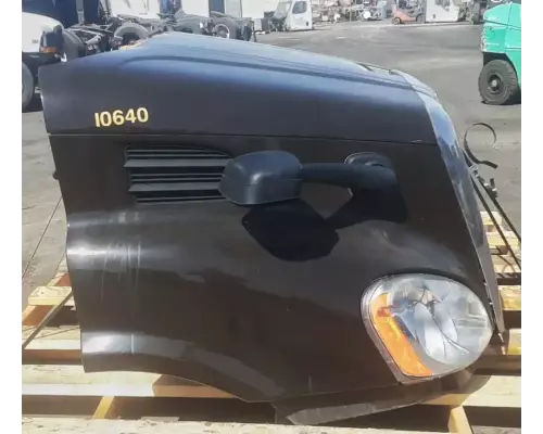 Freightliner Cascadia 113 Hood