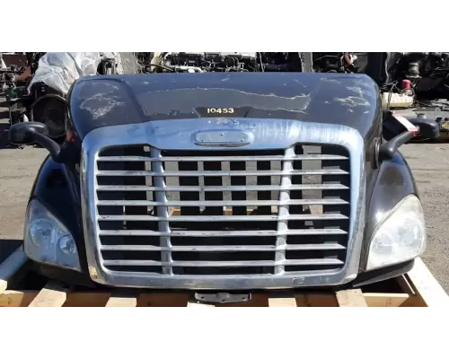 Freightliner Cascadia 113 Hood