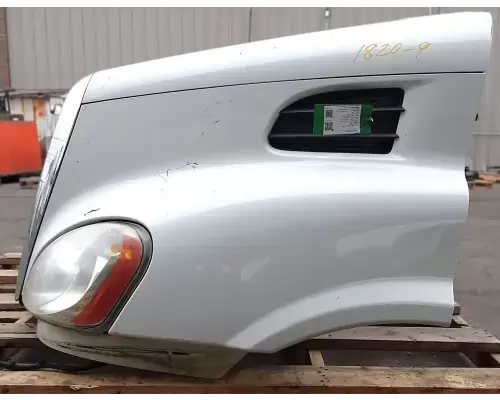 Freightliner Cascadia 113 Hood