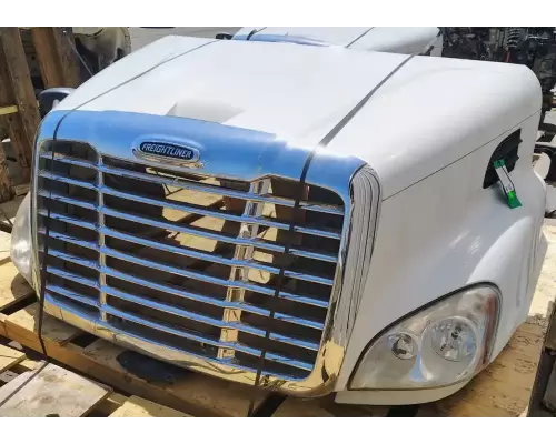 Freightliner Cascadia 113 Hood