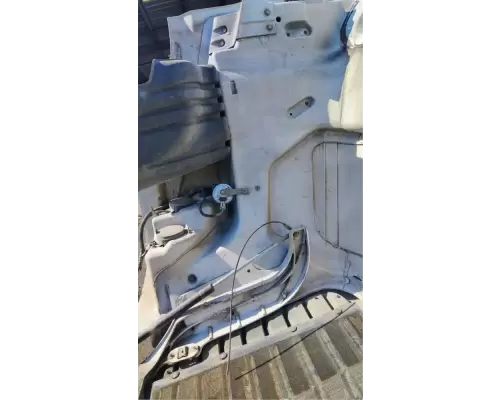 Freightliner Cascadia 113 Hood