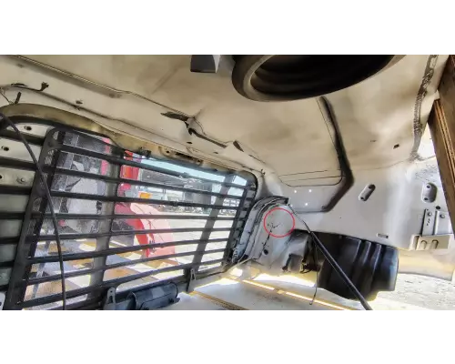 Freightliner Cascadia 113 Hood