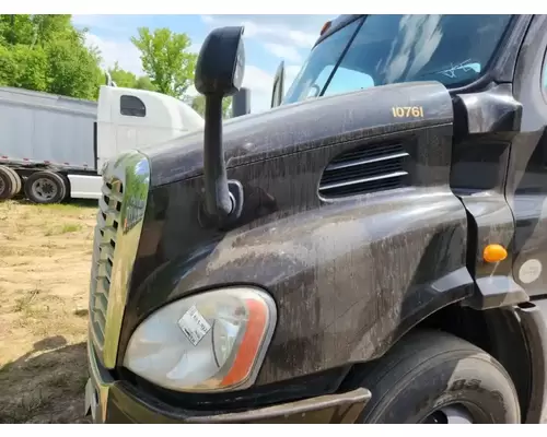 Freightliner Cascadia 113 Hood