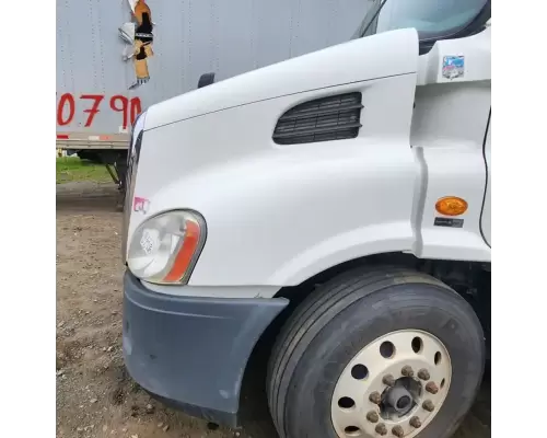 Freightliner Cascadia 113 Hood