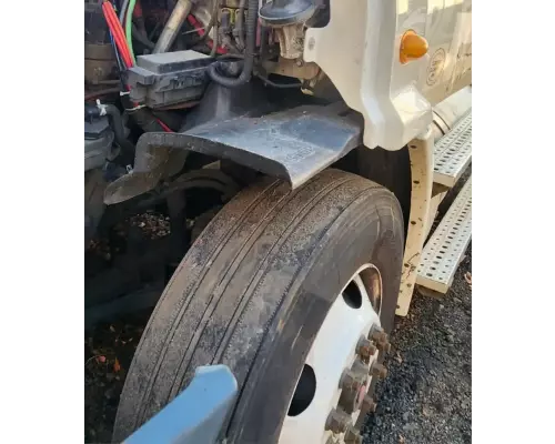 Freightliner Cascadia 113 Inner Fender