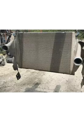 Freightliner Cascadia 113 Intercooler