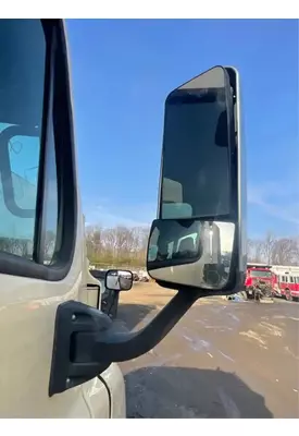 Freightliner Cascadia 113 Mirror (Side View)