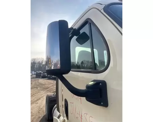 Freightliner Cascadia 113 Mirror (Side View)