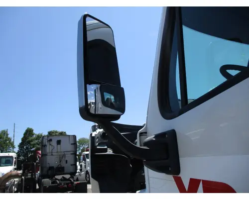 Mirror (Side View) FREIGHTLINER CASCADIA 113 LKQ Heavy Truck - Tampa