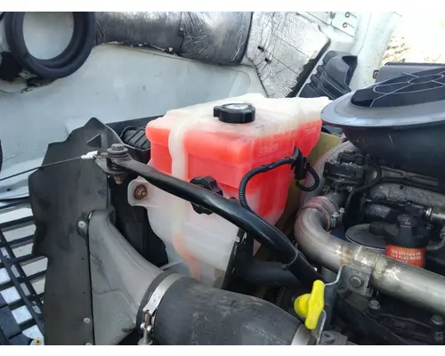 Radiator Overflow Bottle FREIGHTLINER CASCADIA 113 LKQ Thompson Motors - Wykoff