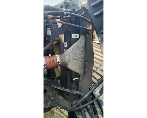 Freightliner Cascadia 113 Radiator